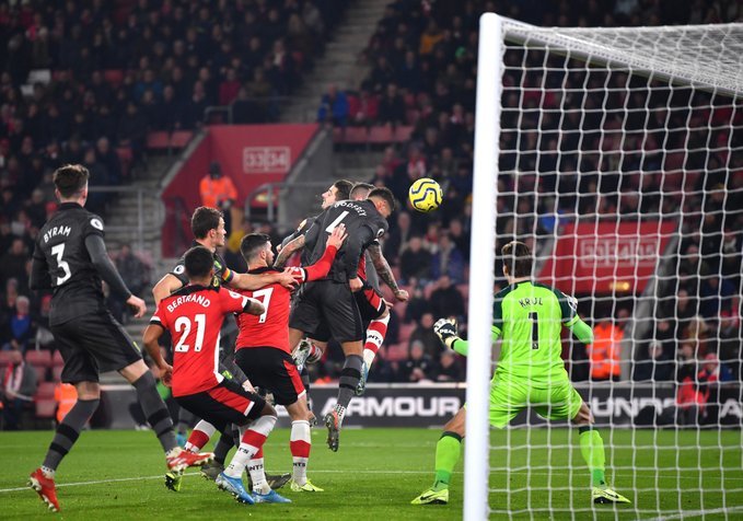  南安普顿保级生死战，主场顽强逼平布伦特福德