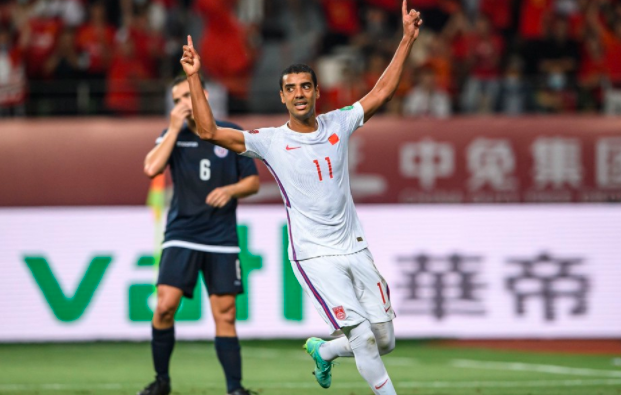  亚眠前锋把握机会能力强，高效反击战胜格勒诺布尔